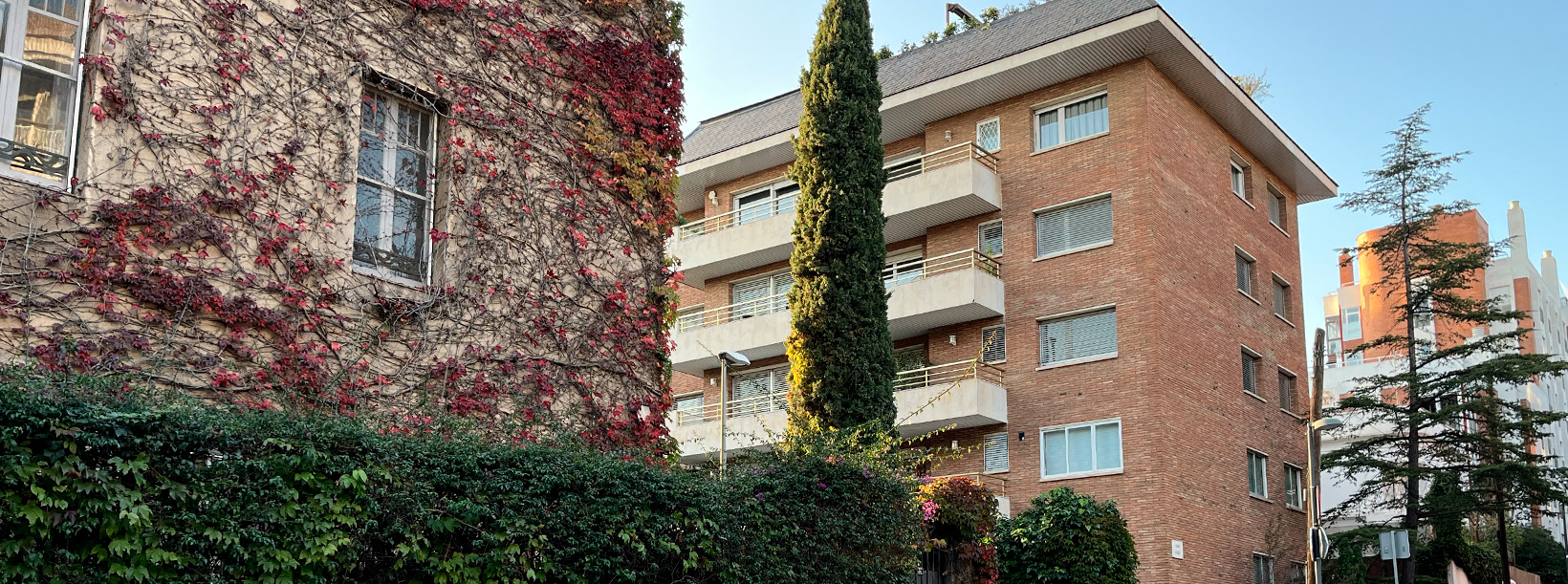 Inmobiliaria tres torres Barcelona