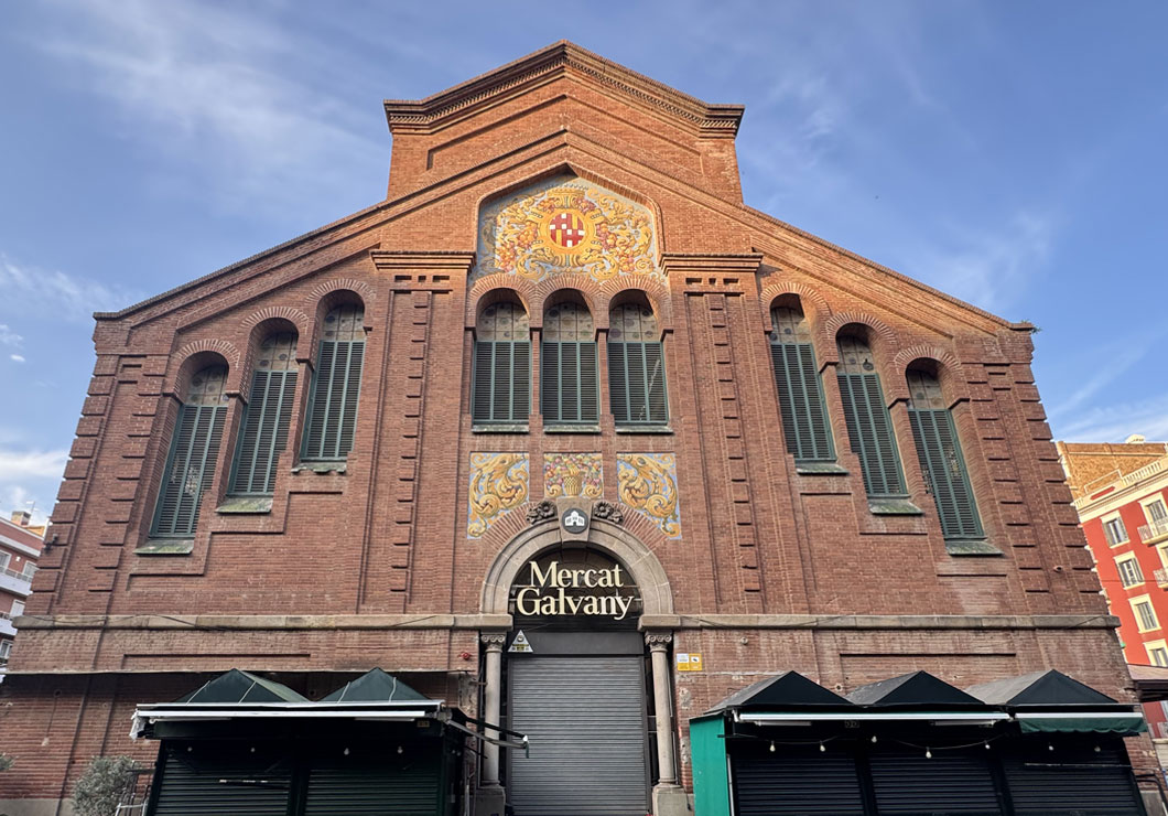 Fachada del Mercado de Galvany en Sant Gervasi, Barcelona
