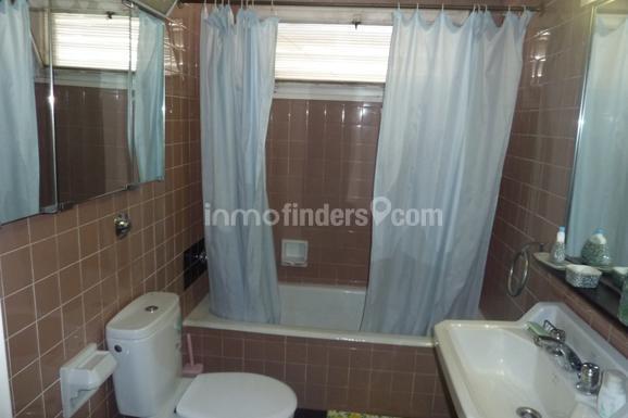 baño vivienda alto standing zona alta barcelona