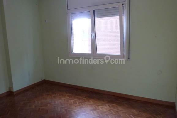 Inmofinders pisos en Tres Torres Barcelona en venta como este piso con habitación exterior