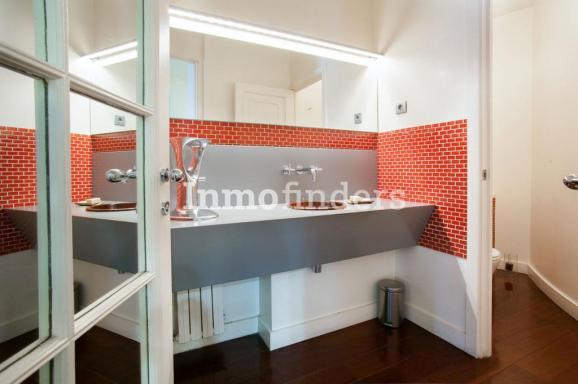 Inmofinders pisos en venta con terraza en Sant Gervasi con baños modernos