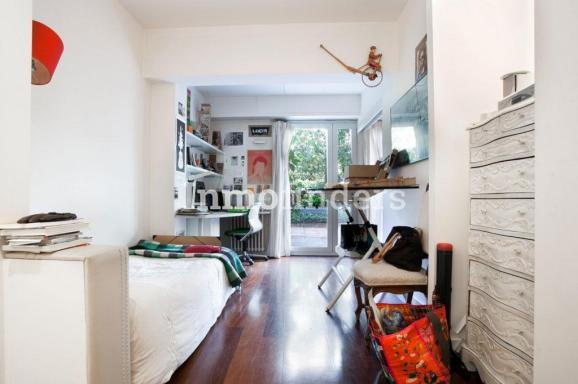 Inmofinders pisos en venta con terraza en Sant Gervasi con habitación exterior