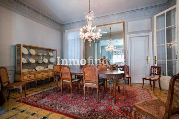 Piso en avenida Diagonal Barcelona con gran comedor