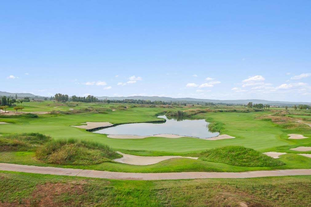 vista campo de golf piso urbanizaciÃ³n empordÃ  golf