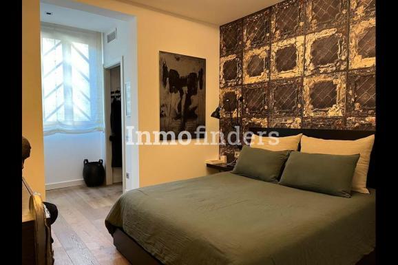 Dormitorio doble piso en venta calle Muntaner