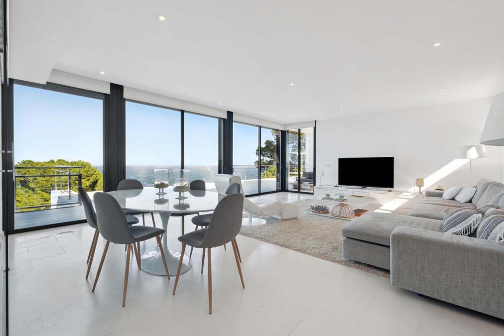 SalÃ³n comedor casa en venta Sa Riera Begur