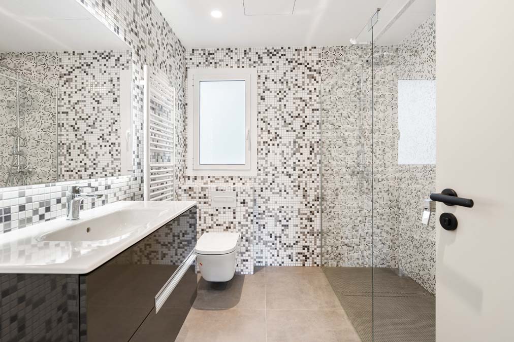 BaÃ±o piso venta TurÃ³ Park Barcelona