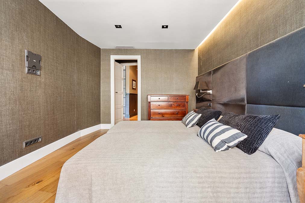 HabitaciÃ³n piso en venta en calle Mandri de Barcelona