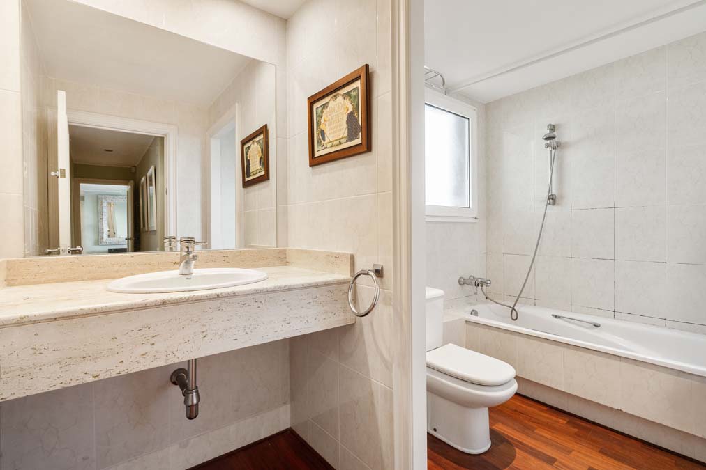 baÃ±o piso venta caldetas