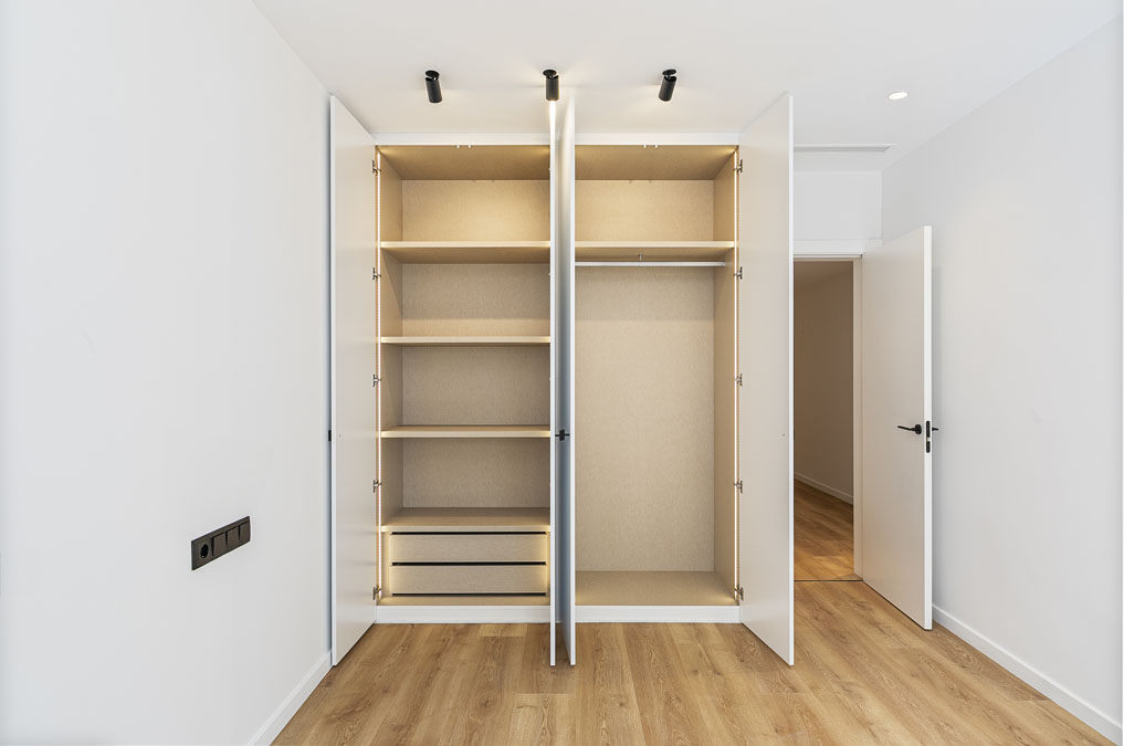 armario suite piso calle loreto