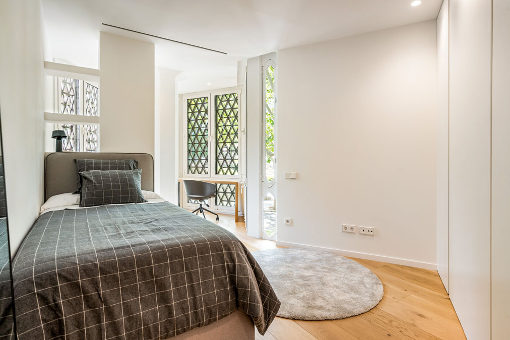habitación piso jardines de toquio Pedralbes