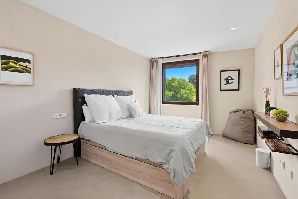 dormitorio masía venta Esclanyà Baix Empordà