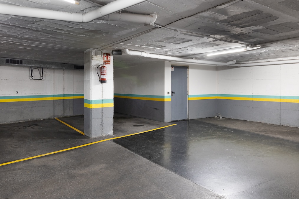 parking casa unifamiliar en venta en Sarrià