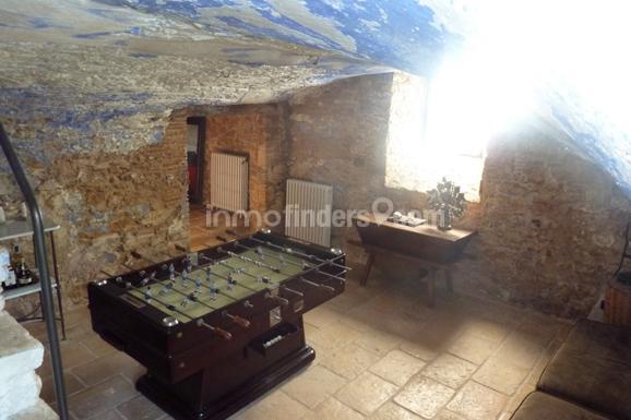 sala juegos Masia en venta fonteta baix empordà Girona